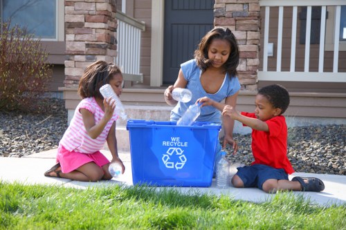 Benefits of hiring garden clearance professionals