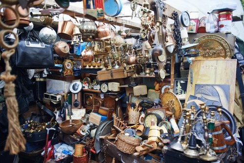 Benefits of hiring loft clearance professionals